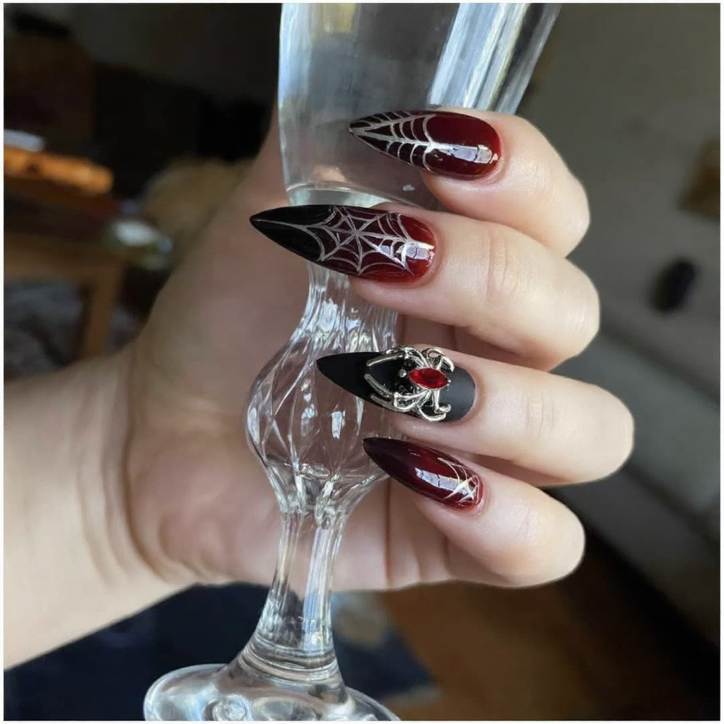 Vampire Romance Luxury Press-On Nails Set