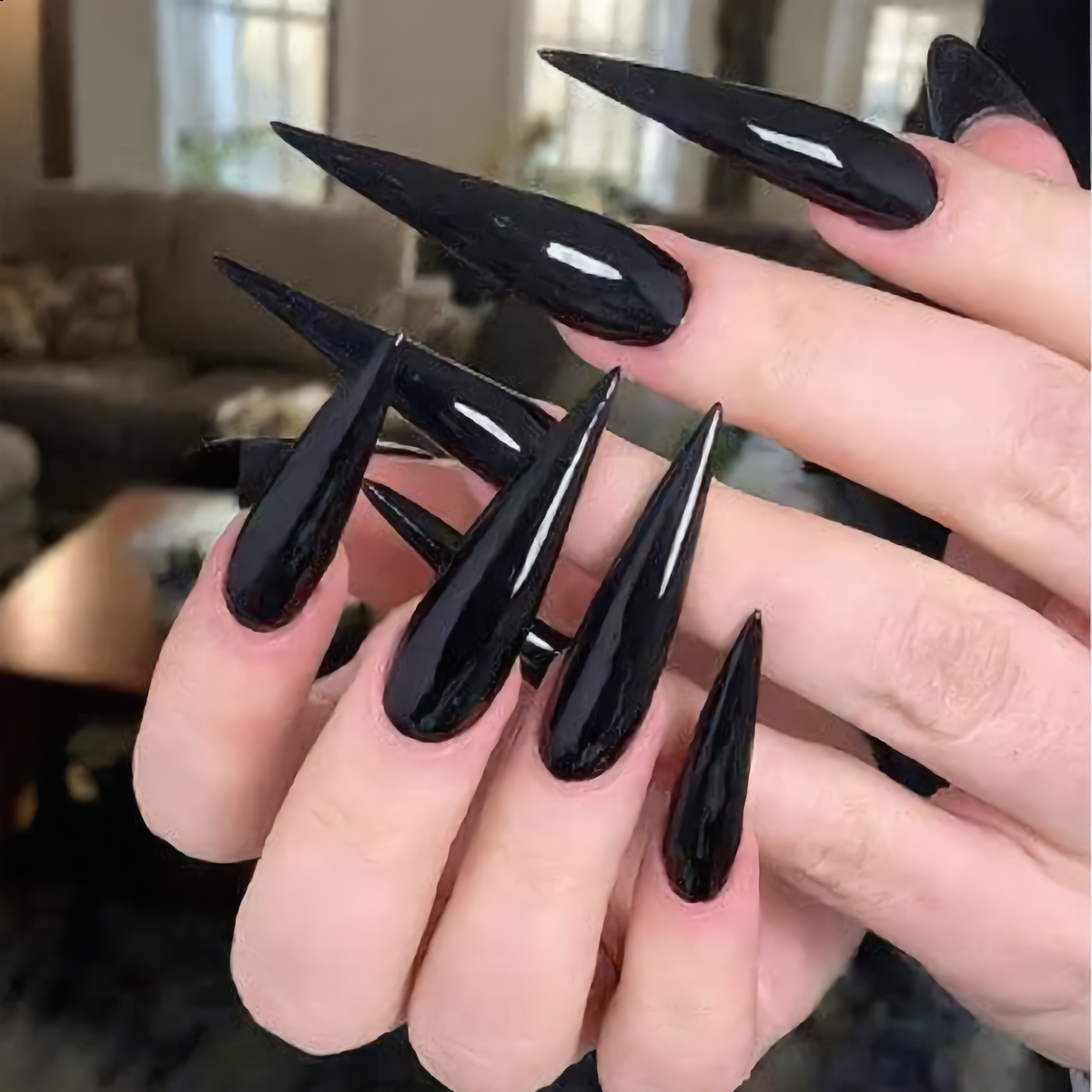 Glossy Black Stiletto Press-On Nails – Gothic Vampire Nails