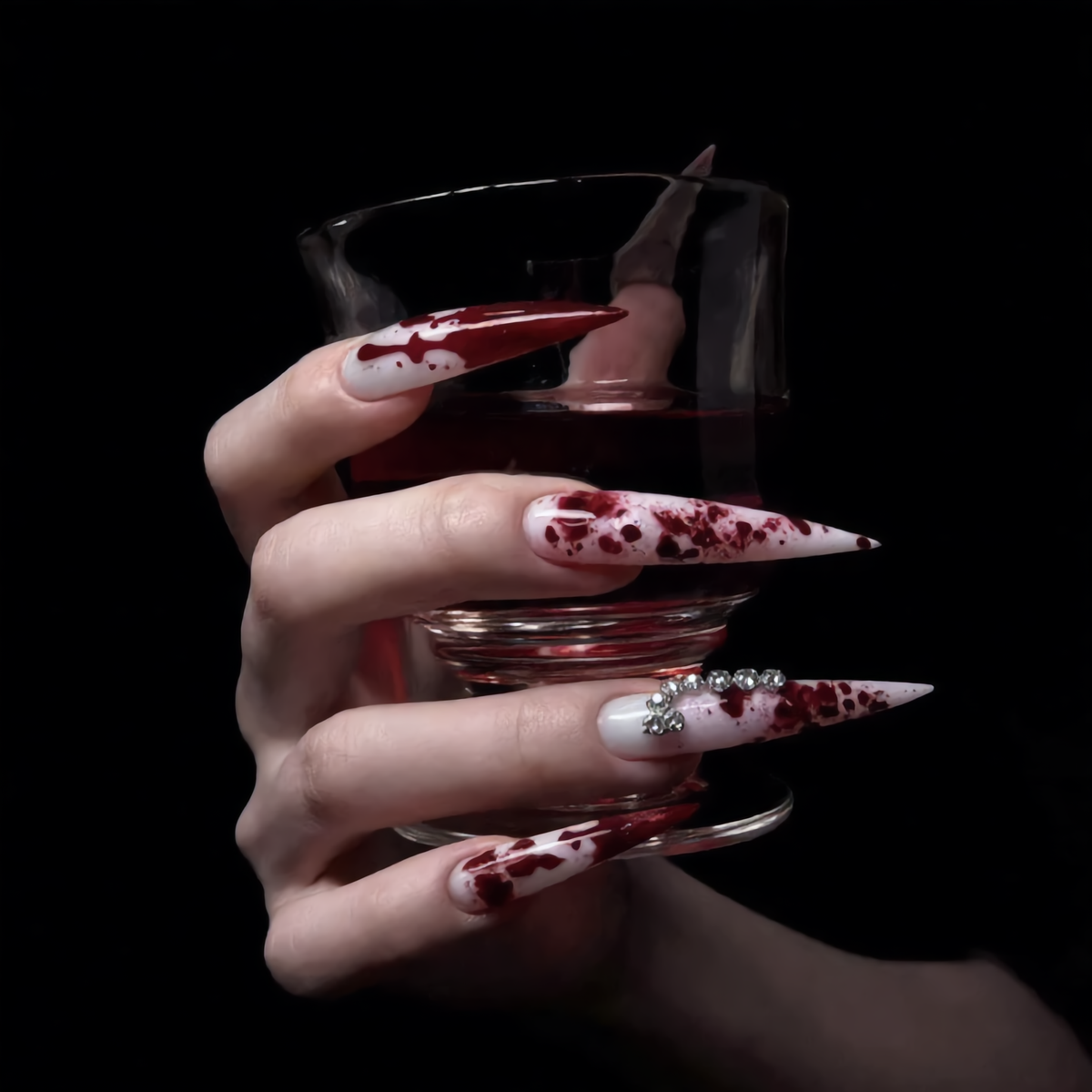 Blood Splatter Stiletto Press-On Nails – Bloody Halloween Horror Nails