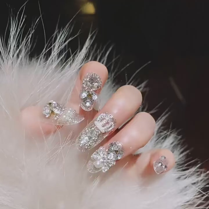 Luxury Silver Crystal Press On Nails with 3D Rhinestones